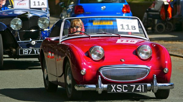 How to effectively waterproof the electrical system in a British off-road vehicle?